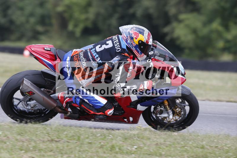 /30 23.06.2025 Get Faster Caremotion ADR/Rider Academy gruen/16